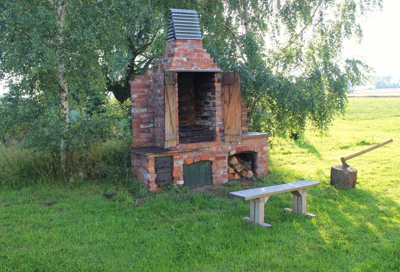 Domki Pokoje Pod Wierzba Sarbinowo Exterior photo